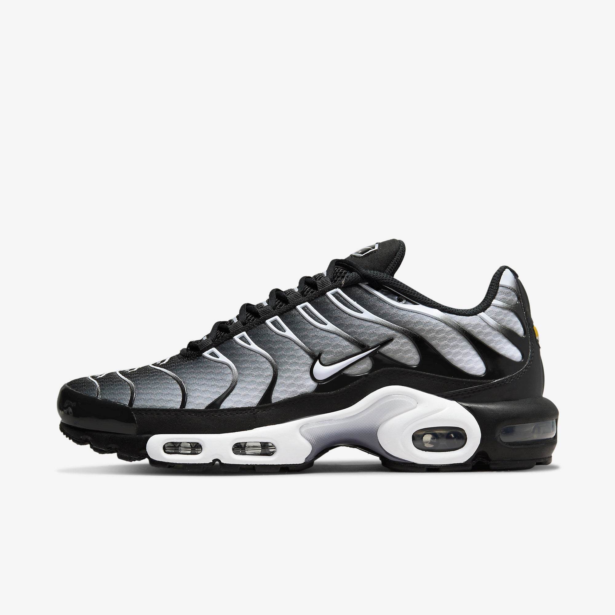 Nike Air Max Plus “Black/Metallic Silver” - Brandscorner21